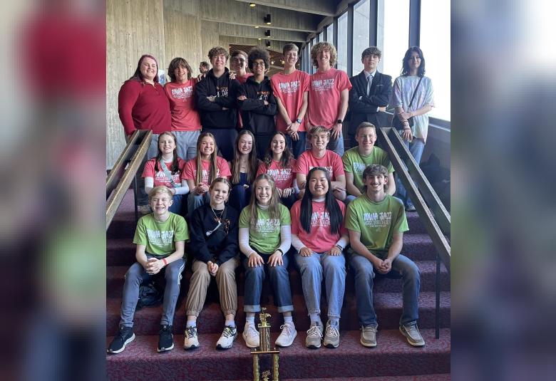 Journal Eureka - Staff Photo - Create Article