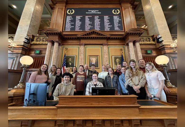 Journal Eureka - Staff Photo - Create Article